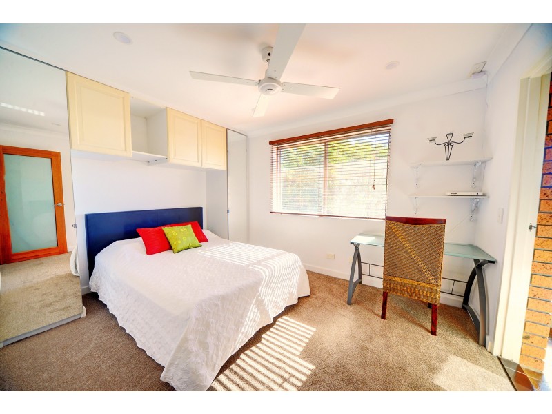 8/11 Nalla Court, Palm Beach QLD 4221
