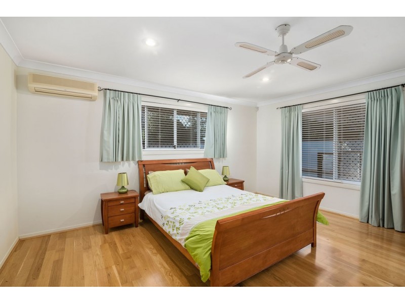 7 Nyoka Court, Elanora QLD 4221