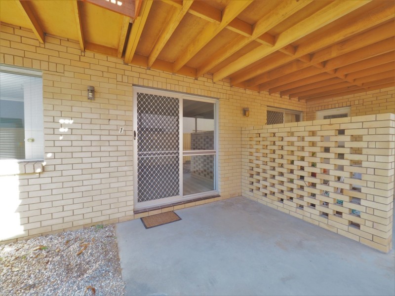 1/13 Tallebudgera Drive, Palm Beach QLD 4221