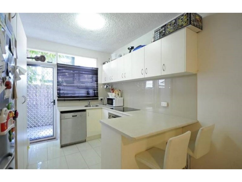 3/3 George Street, Bilinga QLD 4225