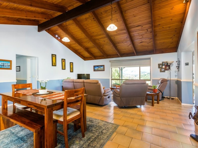 15 Eva Crescent, Piggabeen NSW 2486