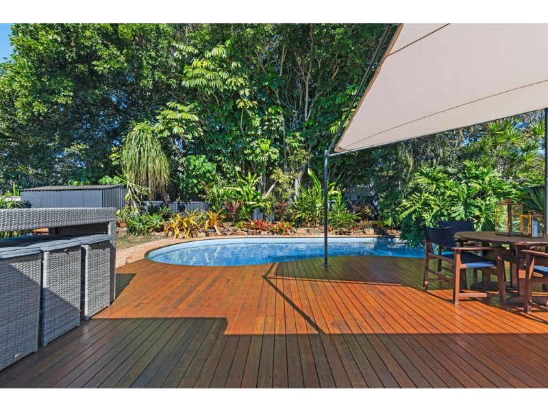 14 Spindle Street, Palm Beach QLD 4221