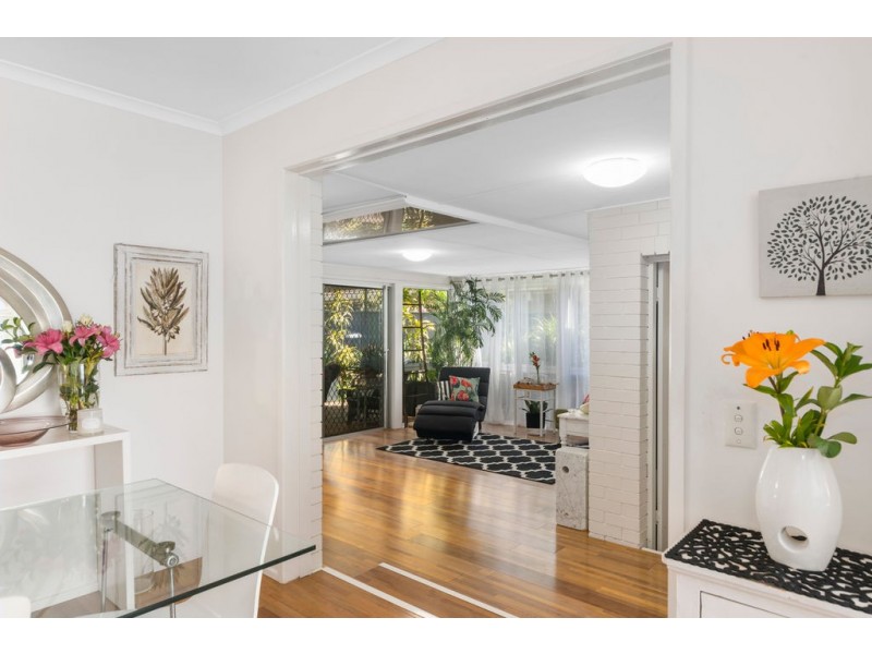 14 Spindle Street, Palm Beach QLD 4221