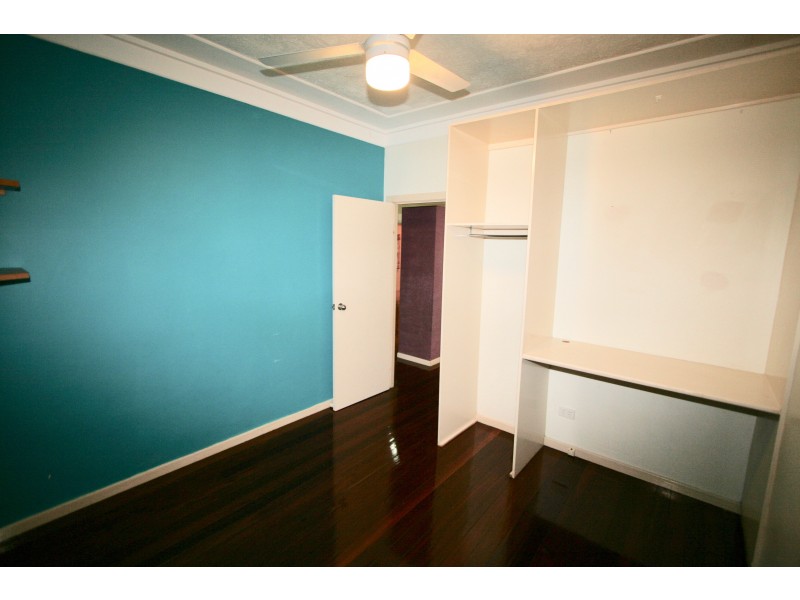 2 Steep Street, Tweed Heads NSW 2485