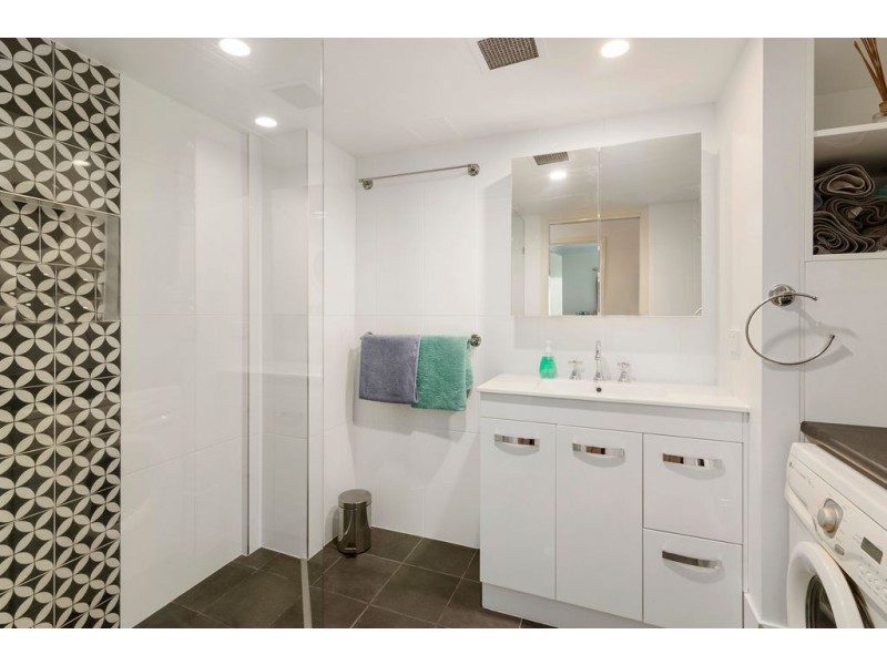 13/4 Clancy Court, Tugun QLD 4224