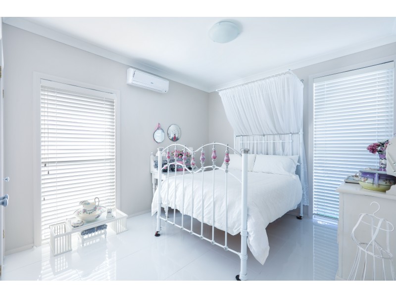 34 Staysail Crescent, Clear Island Waters QLD 4226