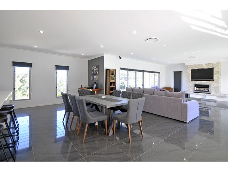 2 Barden Ridge Road, Reedy Creek QLD 4227