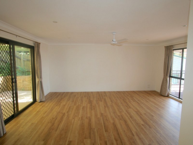 7 Fairway Drive, Banora Point NSW 2486