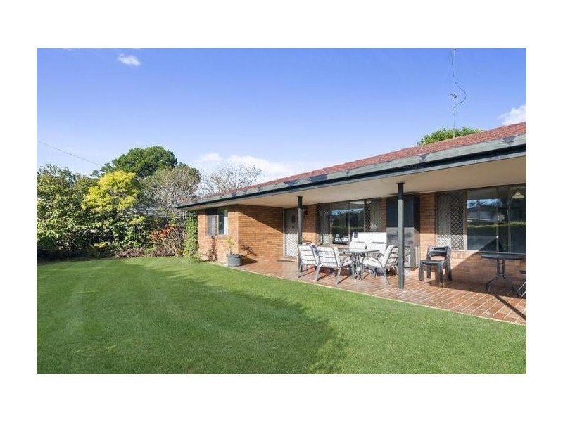 44 Fifth Avenue, Palm Beach QLD 4221