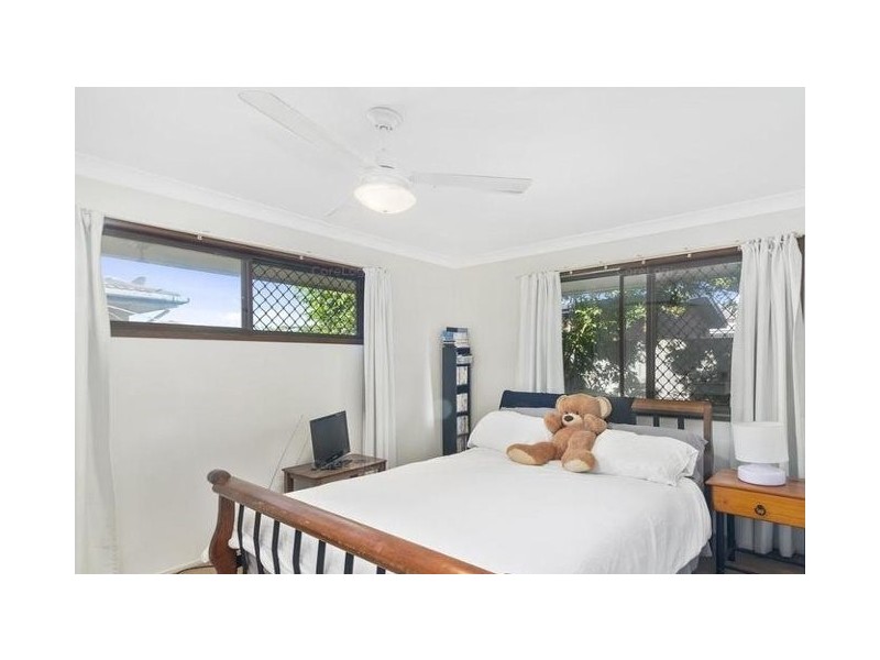 44 Fifth Avenue, Palm Beach QLD 4221