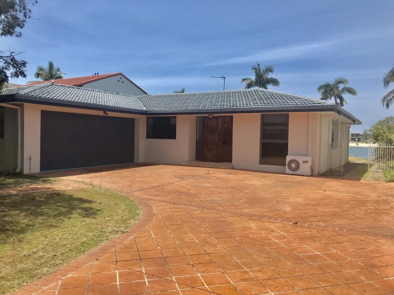 88 Mallawa Drive, Palm Beach QLD 4221