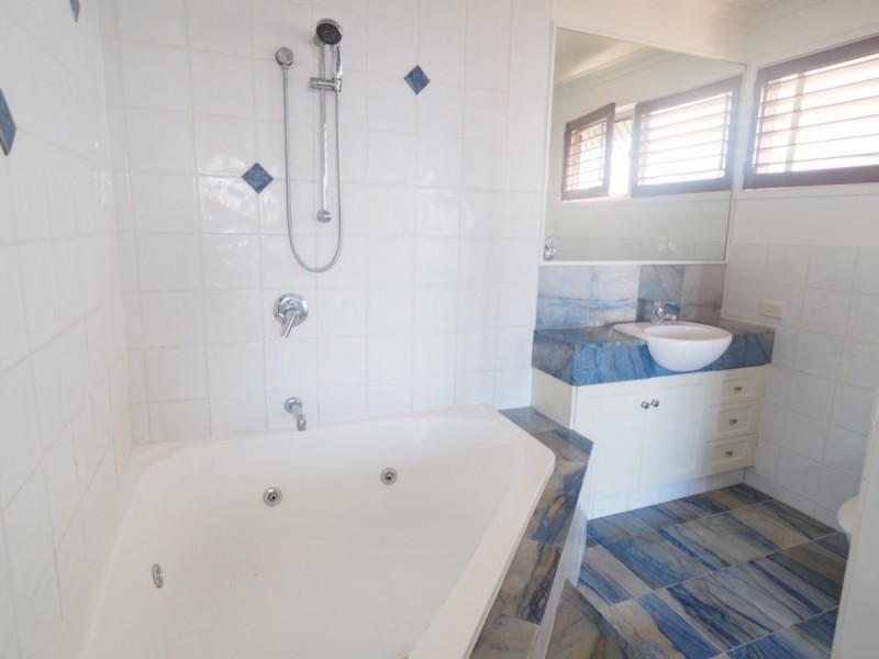 88 Mallawa Drive, Palm Beach QLD 4221