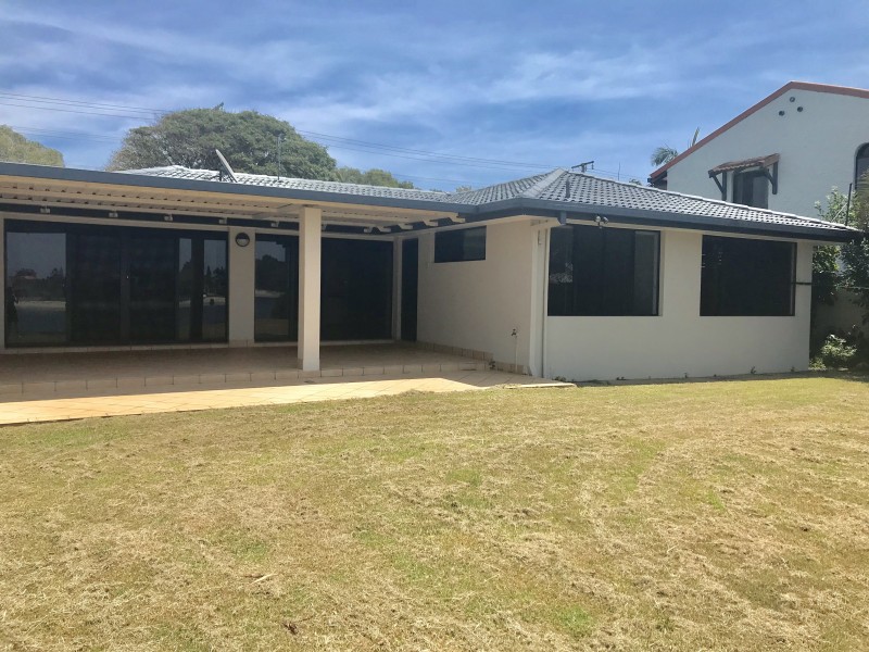 88 Mallawa Drive, Palm Beach QLD 4221