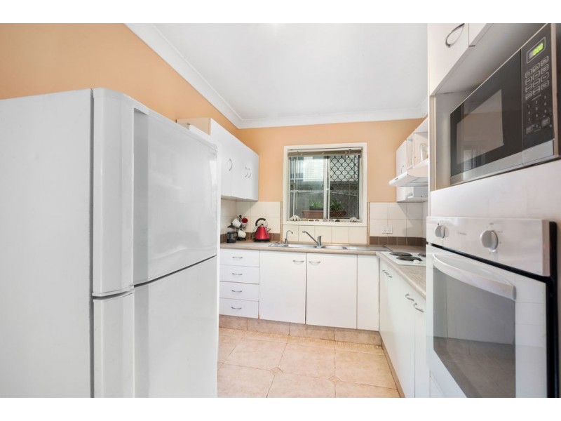 1/58 Sarawak Avenue, Palm Beach QLD 4221