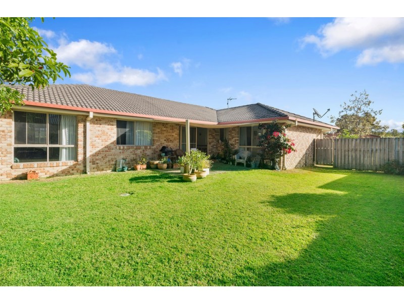 42 Tussock Crescent, Elanora QLD 4221