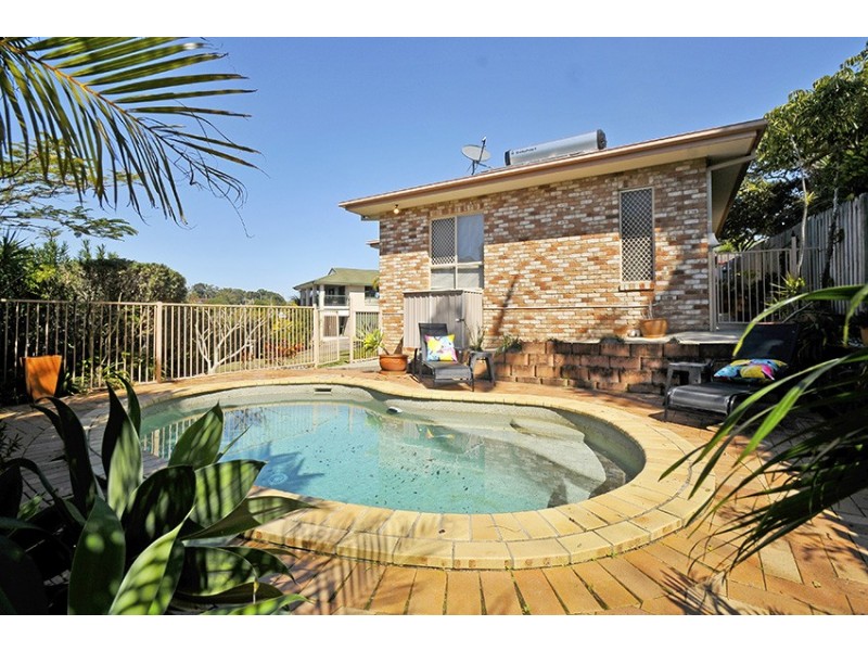 8 Tyrone Terrace, Banora Point NSW 2486