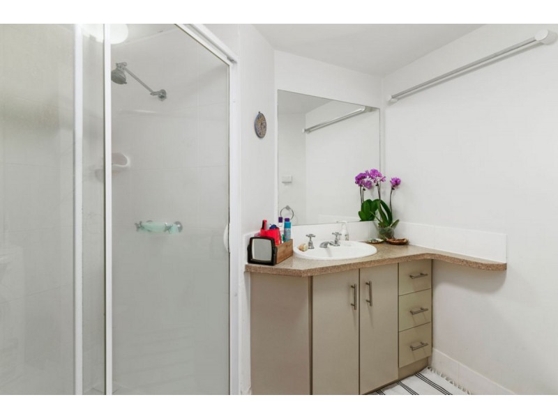 15/66 Sarawak Avenue, Palm Beach QLD 4221