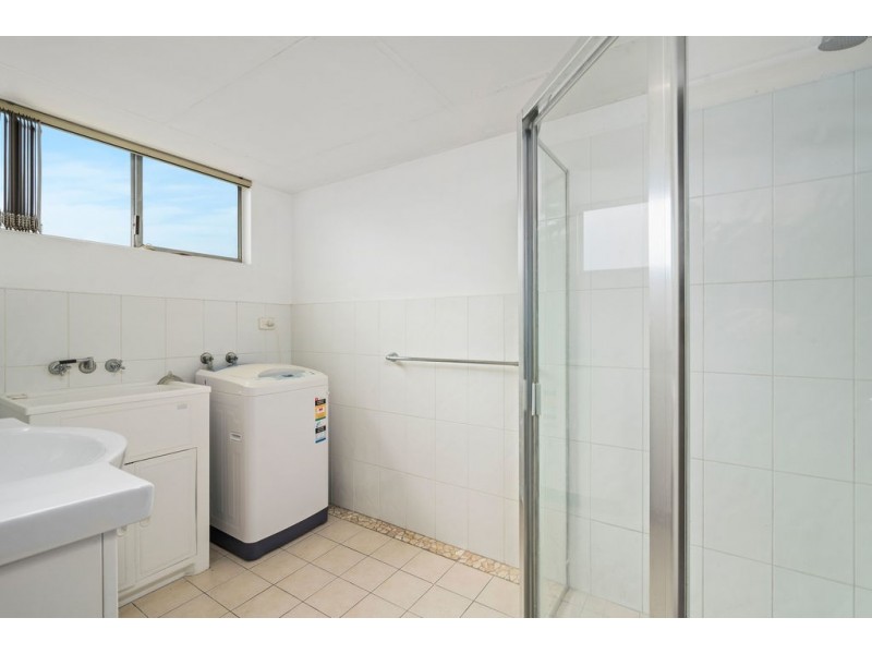 11/987 Gold Coast Highway, Palm Beach QLD 4221