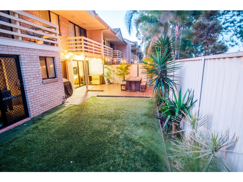 12/83-89 Highfield Drive, Merrimac QLD 4226