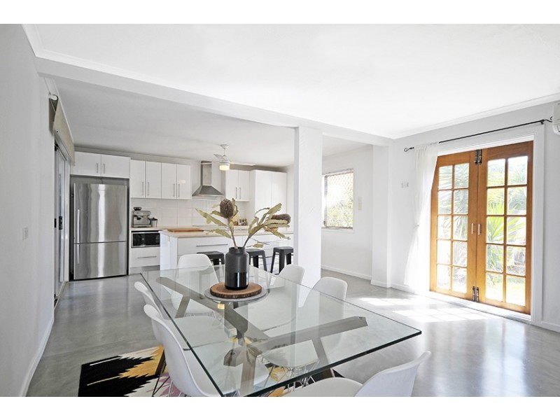 2/156 Johnston Street, Southport QLD 4215