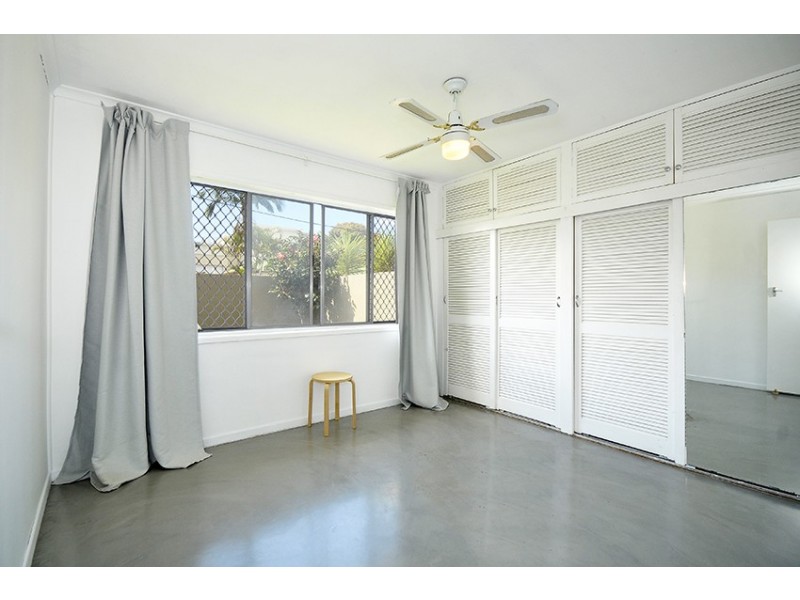 2/156 Johnston Street, Southport QLD 4215
