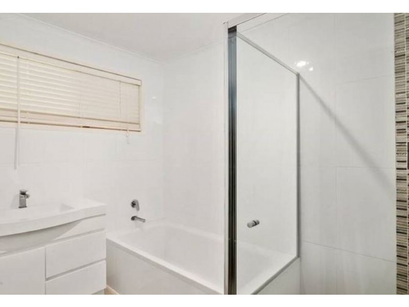 12 Cuba Avenue, Palm Beach QLD 4221