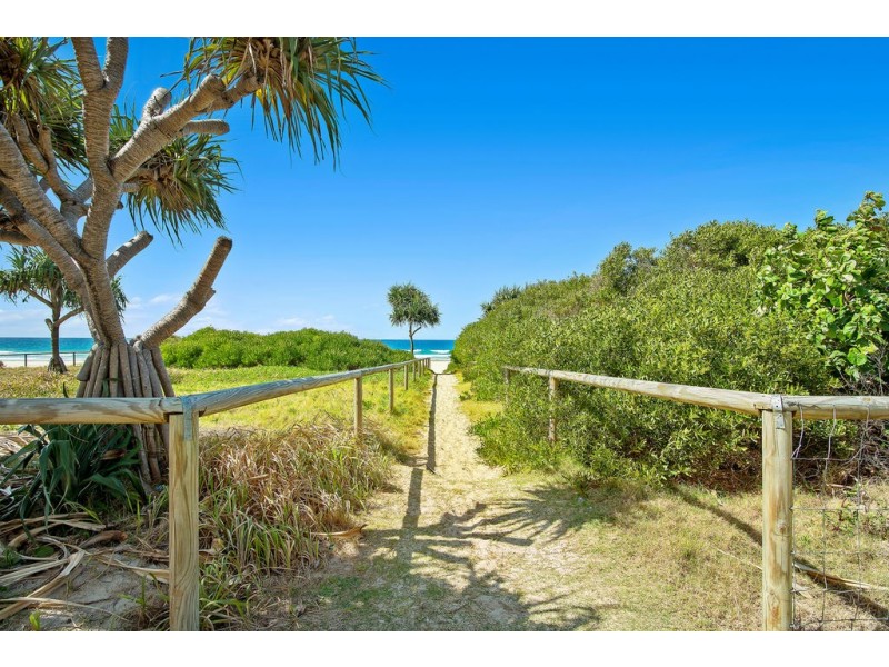 502/1483-1489 Gold Coast Highway, Palm Beach QLD 4221