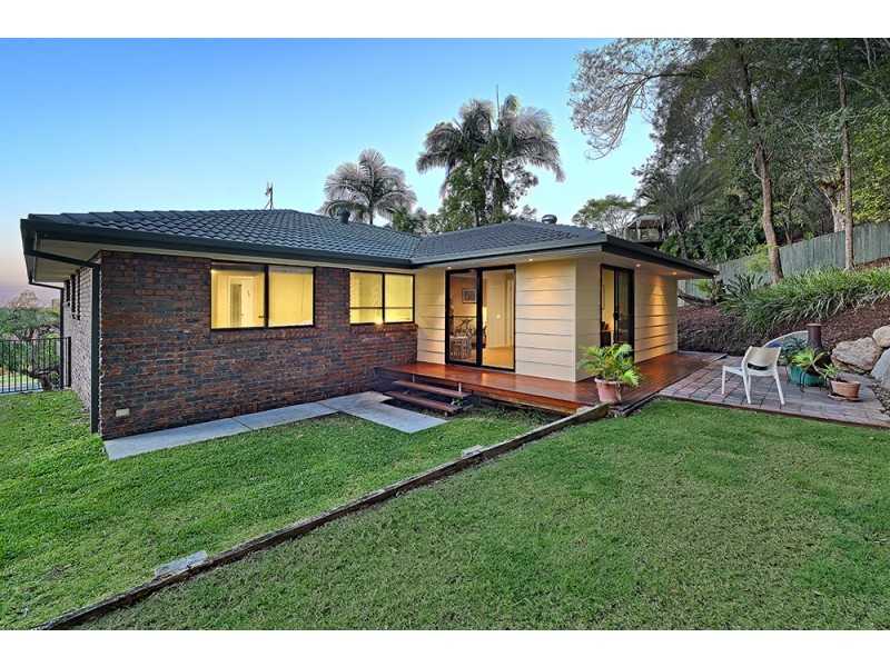 88 Wilkinson Crescent, Currumbin Waters QLD 4223