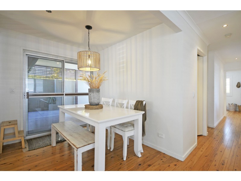 21 Vista Street, Elanora QLD 4221