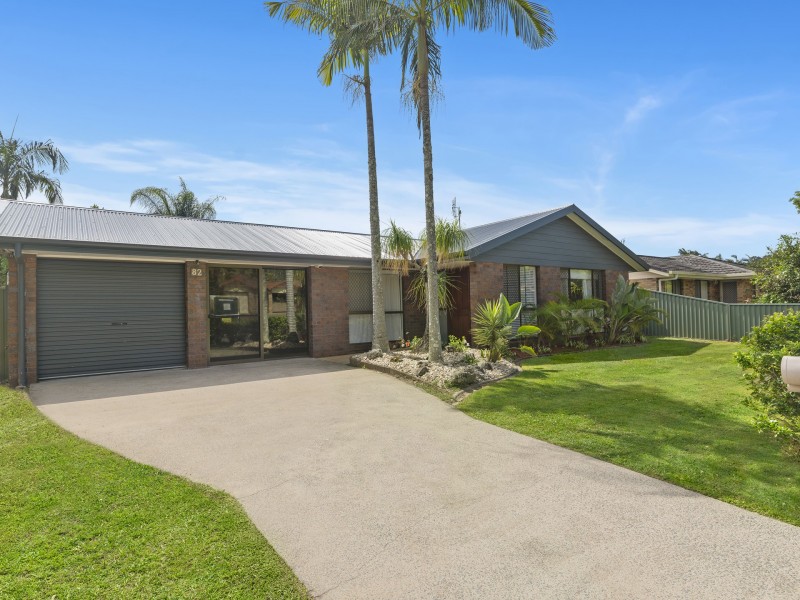 82 Saffron Street, Elanora QLD 4221