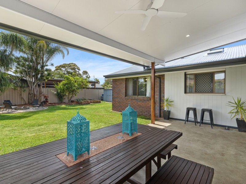 82 Saffron Street, Elanora QLD 4221