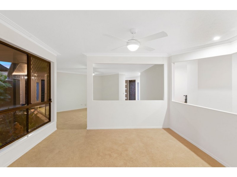 13 Kentia Court, Elanora QLD 4221