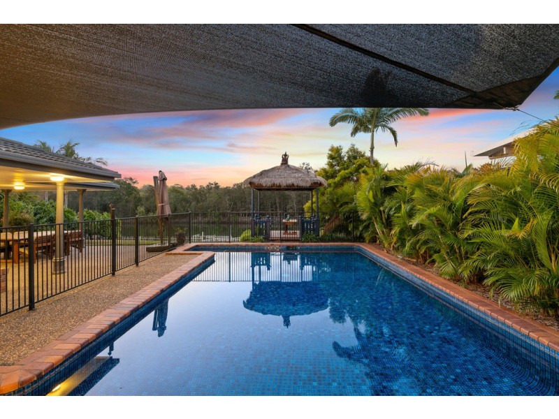 13 Kentia Court, Elanora QLD 4221
