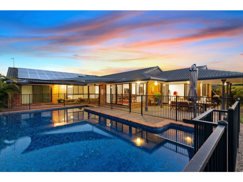 13 Kentia Court, Elanora QLD 4221