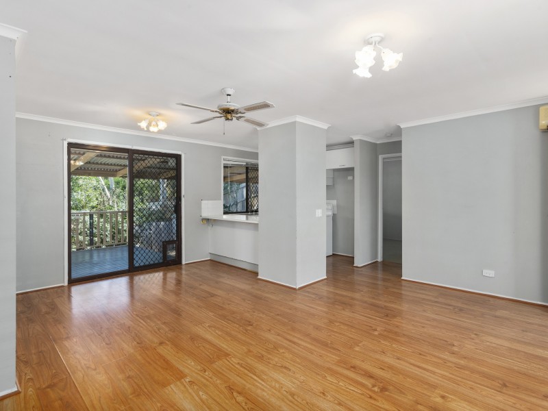 2 Beau Court, Highland Park QLD 4211