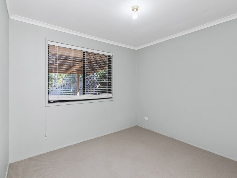 2 Beau Court, Highland Park QLD 4211