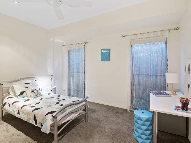 5 Boambee Court, Reedy Creek QLD 4227