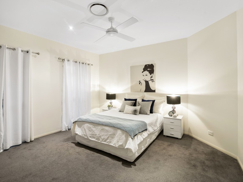 5 Boambee Court, Reedy Creek QLD 4227