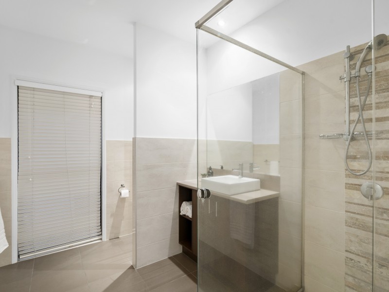 5 Boambee Court, Reedy Creek QLD 4227