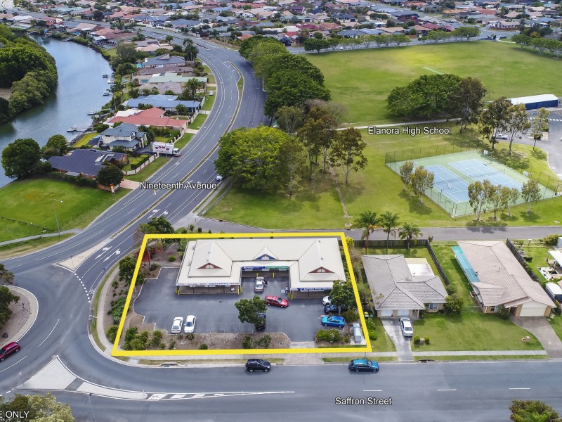 2 Saffron Street, Elanora QLD 4221