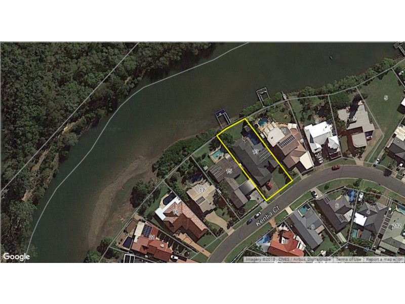 13 Kentia Court, Elanora QLD 4221