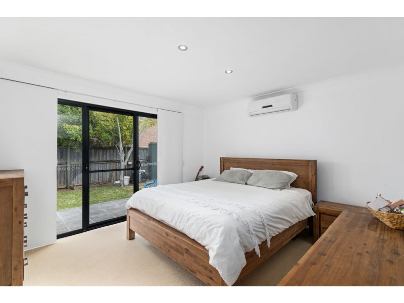 7 Shorehaven Place, Varsity Lakes QLD 4227