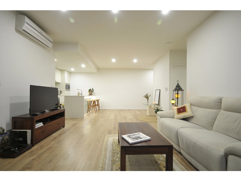 3302/31 Bourton Road, Merrimac QLD 4226