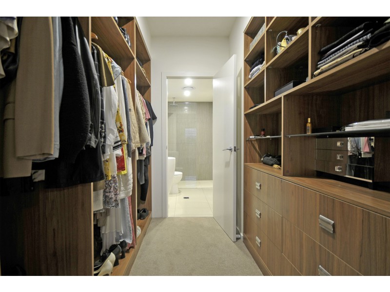 3302/31 Bourton Road, Merrimac QLD 4226