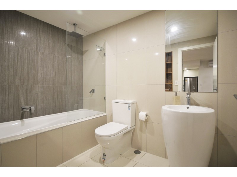 3302/31 Bourton Road, Merrimac QLD 4226