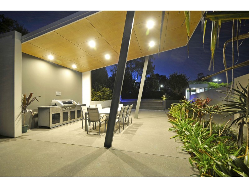 3302/31 Bourton Road, Merrimac QLD 4226