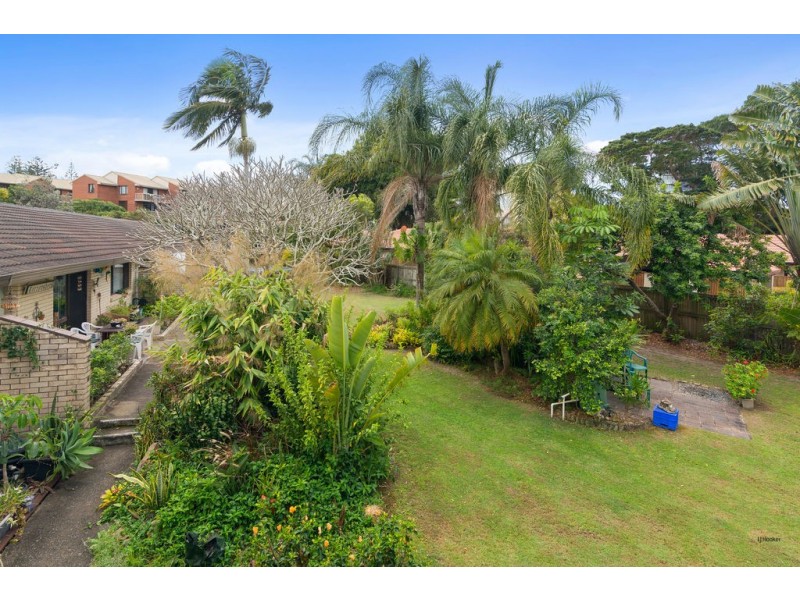 2 Mawarra Street, Palm Beach QLD 4221