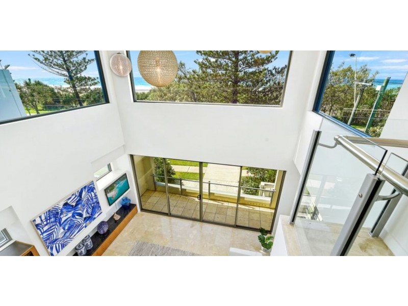 194 Pacific Parade, Bilinga QLD 4225