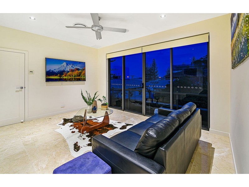 194 Pacific Parade, Bilinga QLD 4225