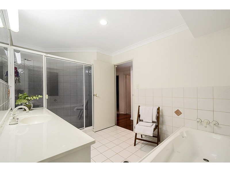 2 Albany Lane, Currumbin QLD 4223